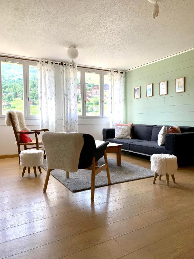 Hotel Lac Bleu 1650 Saint-François-Longchamp Esterno foto